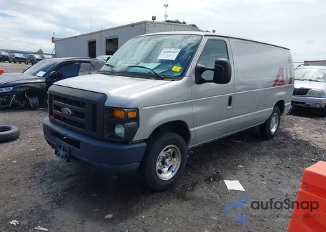 2012 Ford Econoline E150 Van z USA, uszkodzony, nr VIN 1FTNE1EW4CDA76957